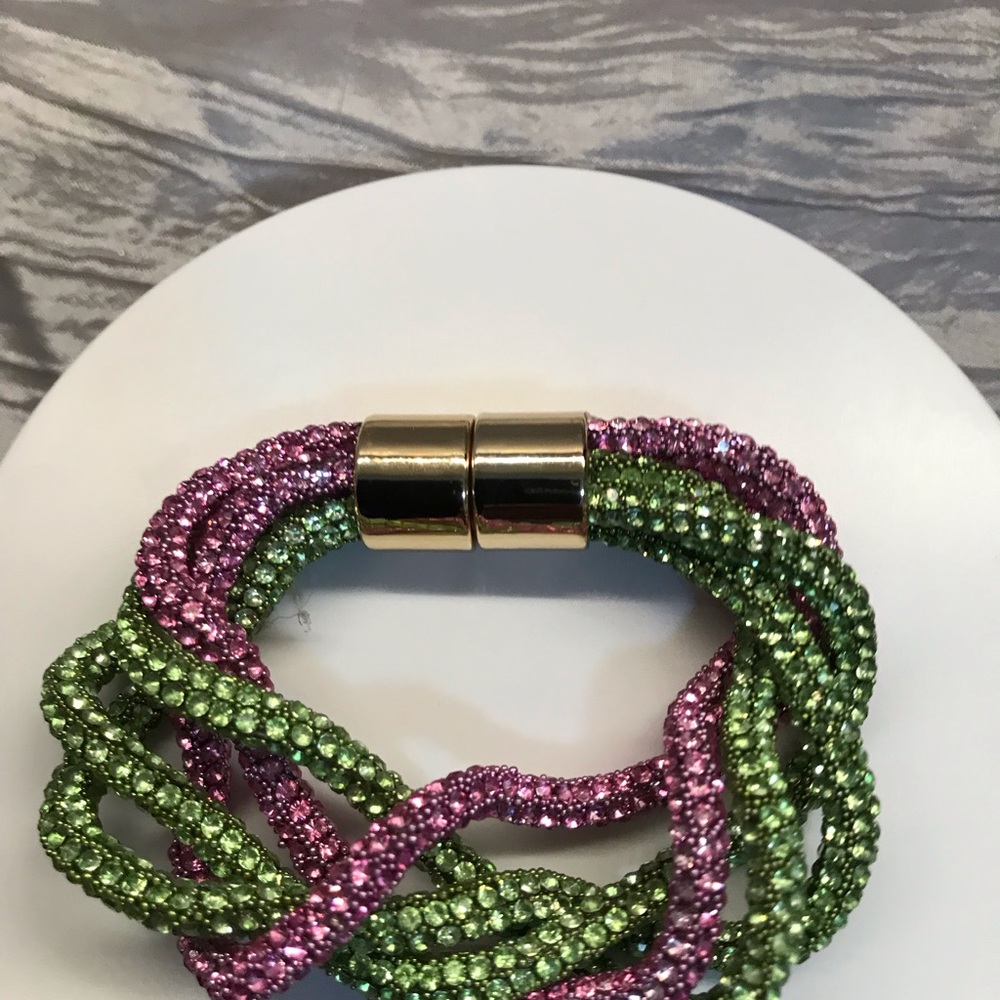 Elegant Green and Pink Bling Bracelet - Picture 3 of 7